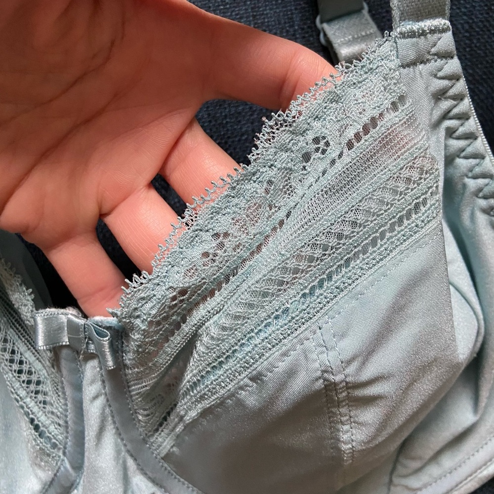 Chantelle light blue lacy bra